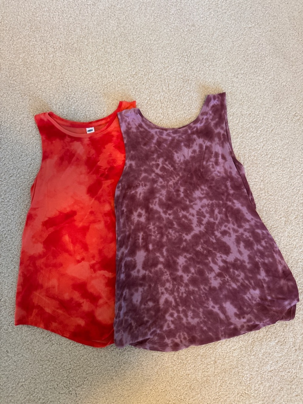 Pair of Old Navy Tie-Dye Swing Luxe Tank Tops - Orange and Purple XS